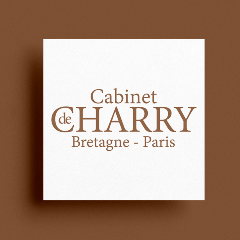 Logo Cabinet De Charry, sur fond marron
